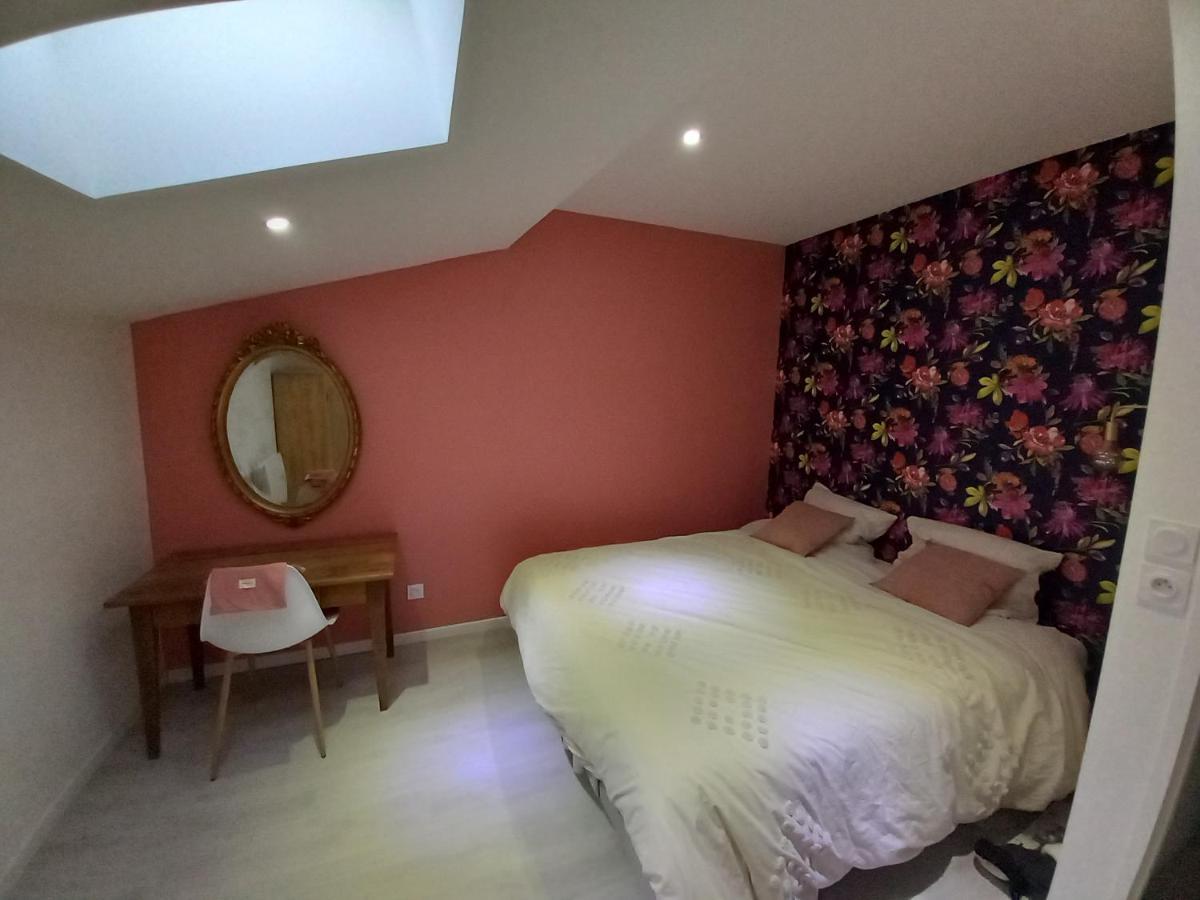 Tres Bel Appartement Condrieu Extérieur photo